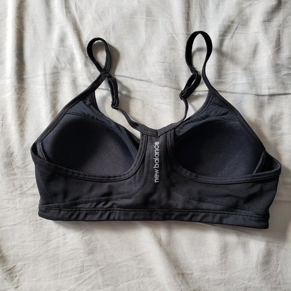 NWOT New Balance Medium Impact Sports Bra (Black, Size S) - Picture 3 of 3